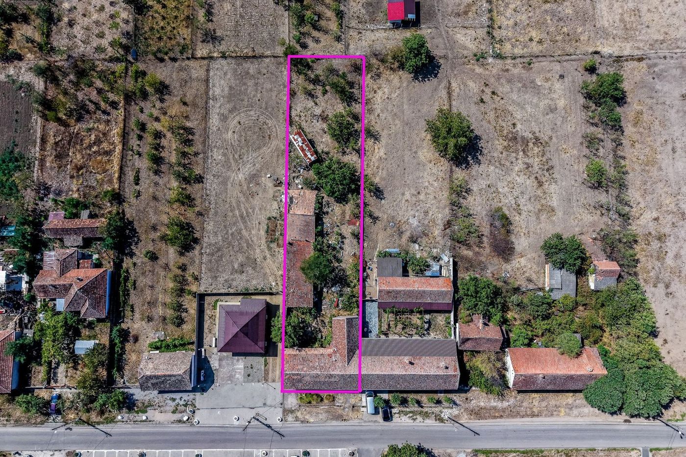 Casă, gospodărie cu teren de 1.345 mp în Galșa-Șiria - foto 8