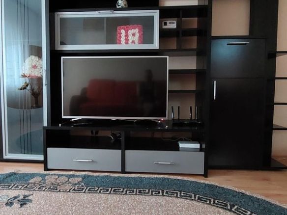 De închiriat apartament cu 3 camere, etaj 1, Siderurgistilor, 400 euro - foto 3