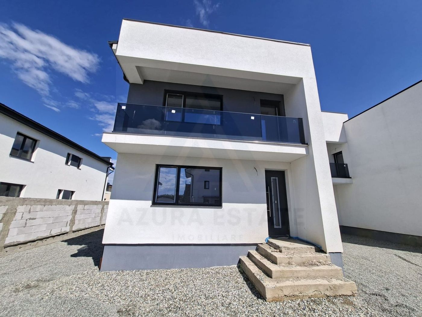 Casa moderna 3 camere 2 bai si curte 170 mp in zona Arhitectilor - foto 3