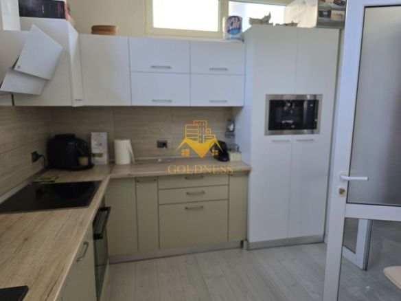 Casa 4 camere, Central, Cipariu, Titulescu, Brâncuși, Parcare - foto 3
