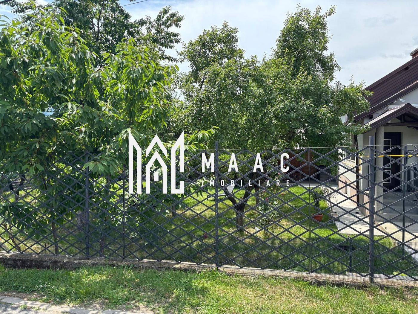 Casă de vânzare | 6 camere | Jiblea Veche | 172 mp - foto 3