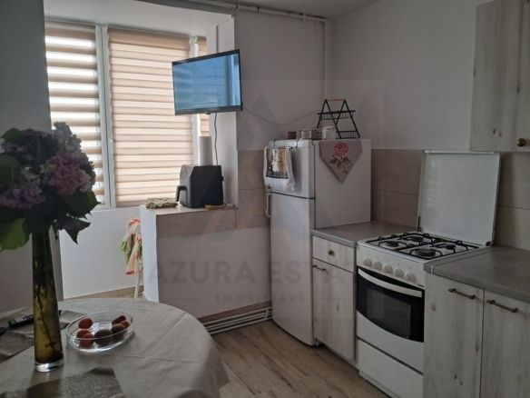 Garsoniera decomandata 44 mp utili etaj 1 zona Lazaret - Imagine principala