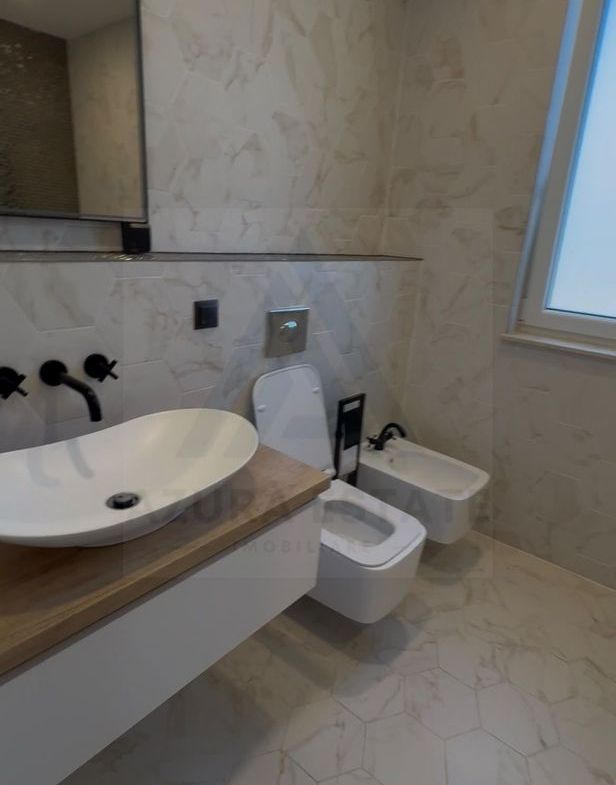Apartament 3 camere 85 mp utili terasa 30 mp parcare in Arhitectilor - foto 7