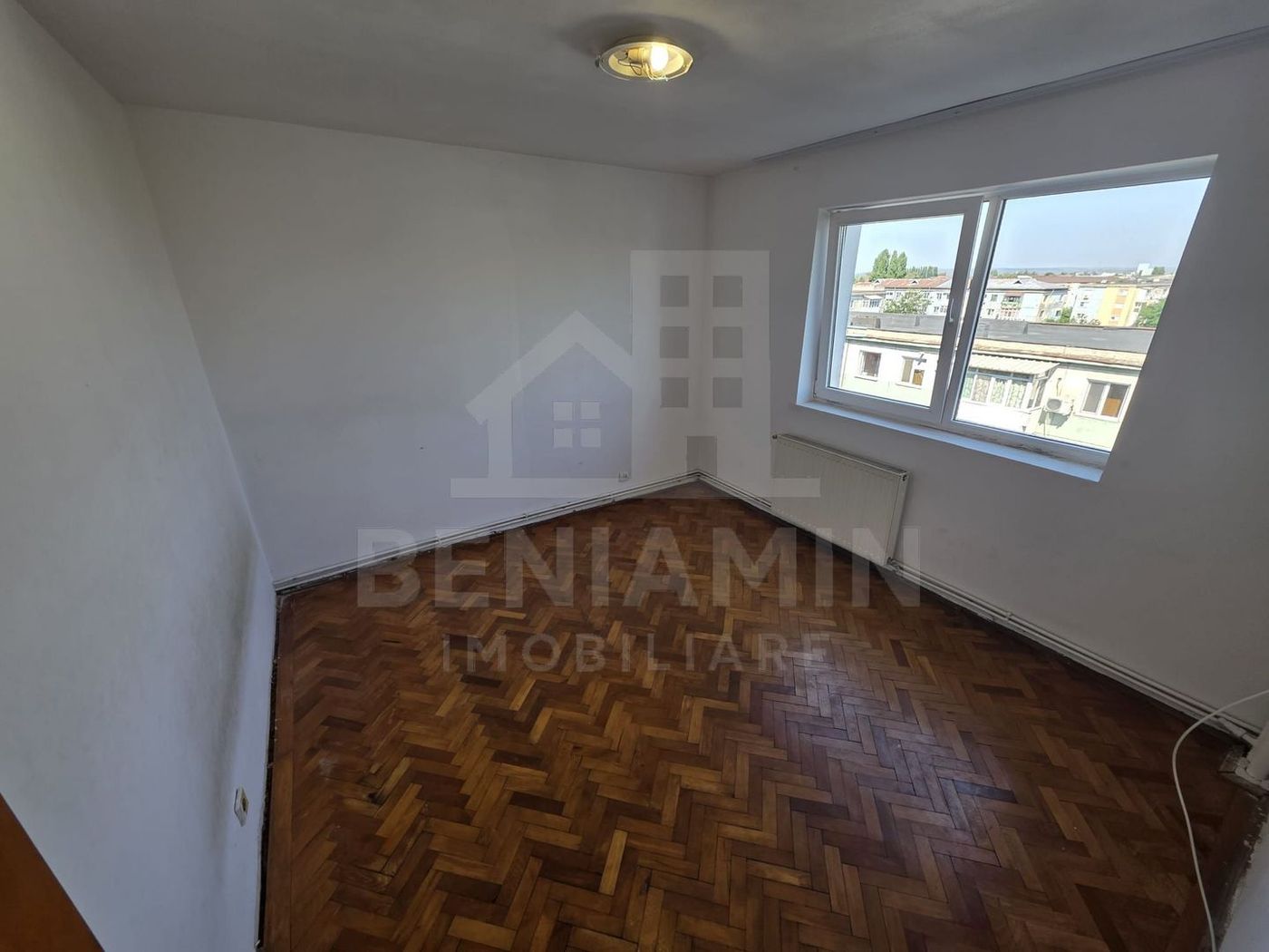 3 Camere-decomandat- 67MP- Craiovita-Noua-Zona Orizont - foto 4