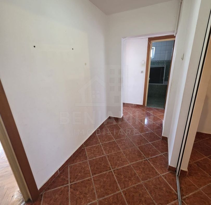 3 Camere-decomandat- 67MP- Craiovita-Noua-Zona Orizont - foto 8