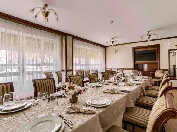 Oportunitate exclusivă de investiție: Hotel Best Western Central Arad - foto 2