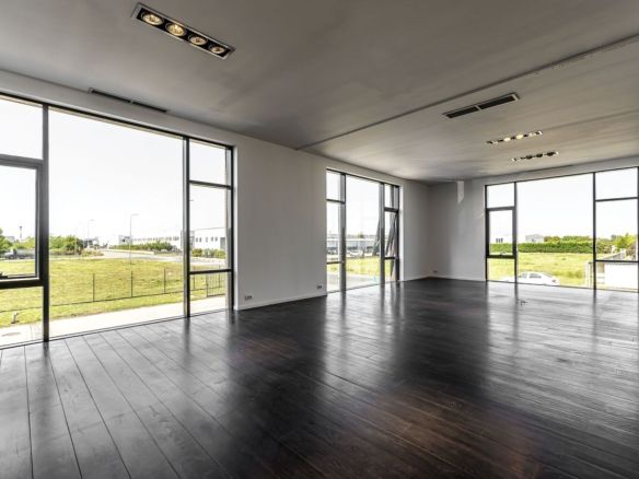 Birouri Premium de 304 mp în Zona Industrială Vest Arad - foto 2