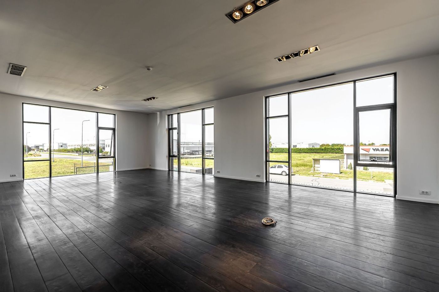 Birouri Premium de 304 mp în Zona Industrială Vest Arad - foto 4