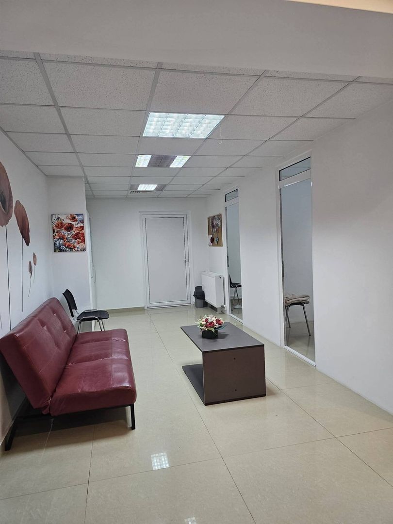 Spațiu comercial de vânzare – Complex Vega, strada Tecuci - Imagine principala