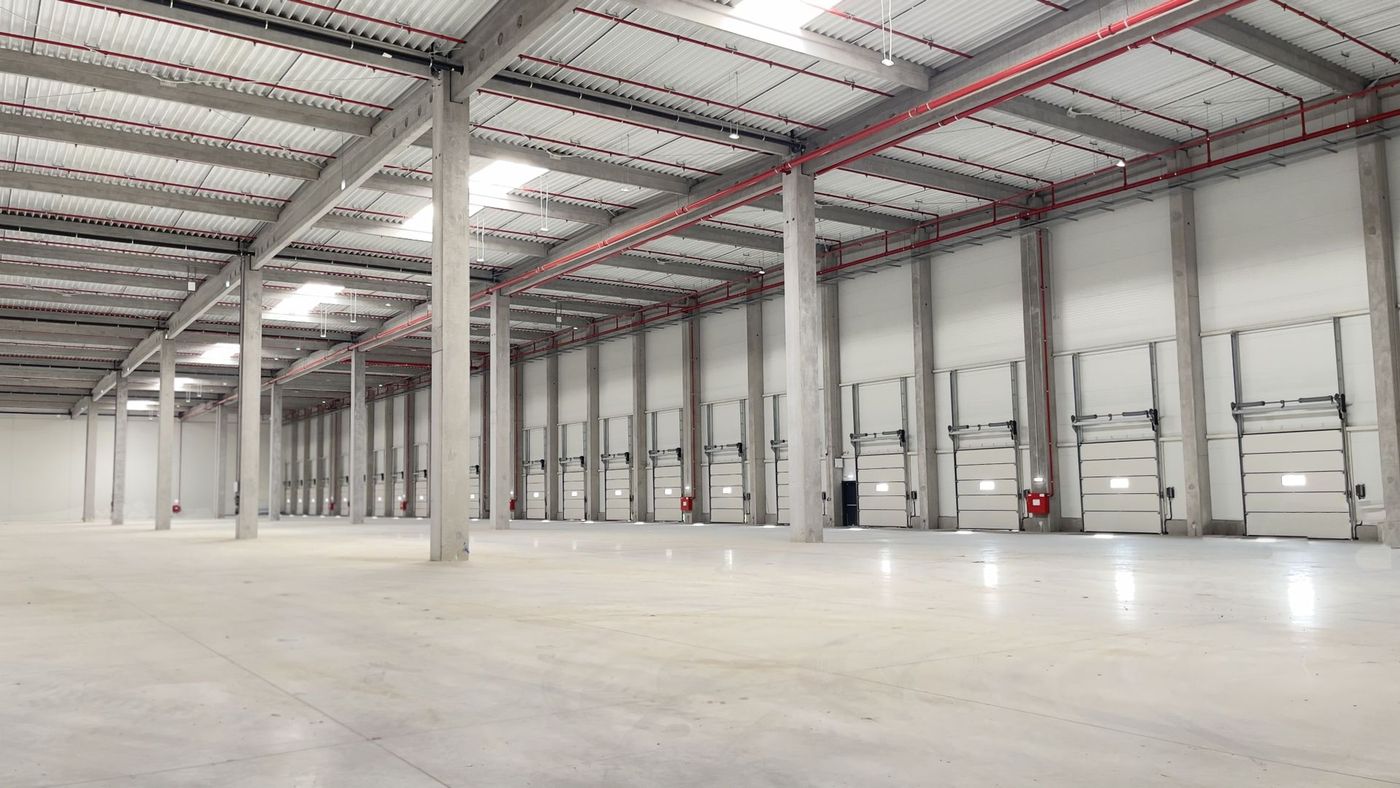 Hala industriala depozitare si productie la 2710 mp - foto 2