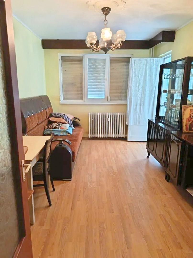 De vanzare apartament cu 2 camere, Micro 13, parter, 50.000 euro - foto 2
