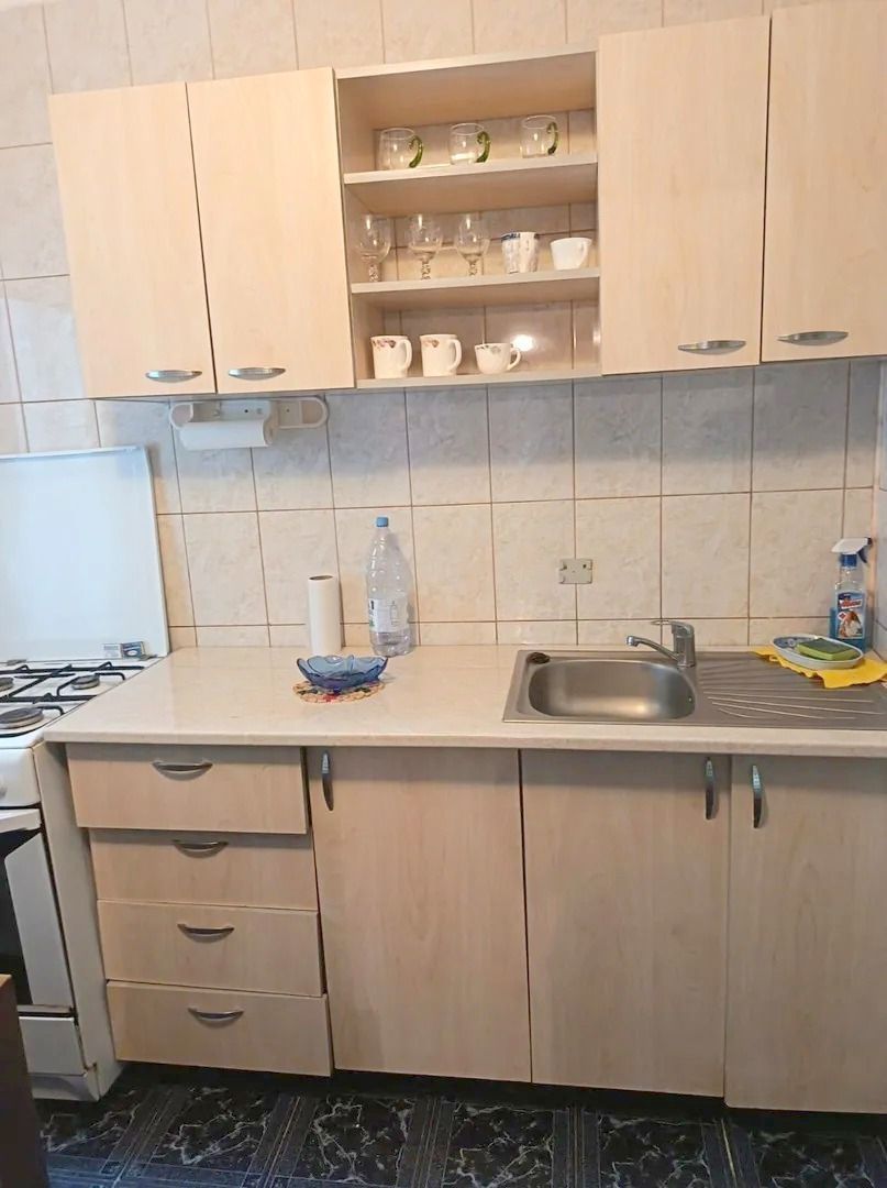 De vanzare apartament cu 2 camere, Micro 13, parter, 50.000 euro - foto 3