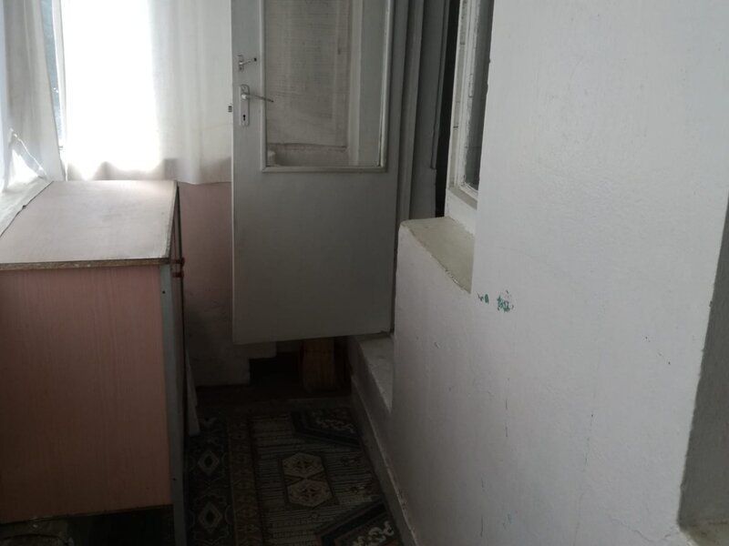 De vanzare apartament cu 2 camere semidecomandate, Mazepa 1, etaj 2, 65.000 - foto 3