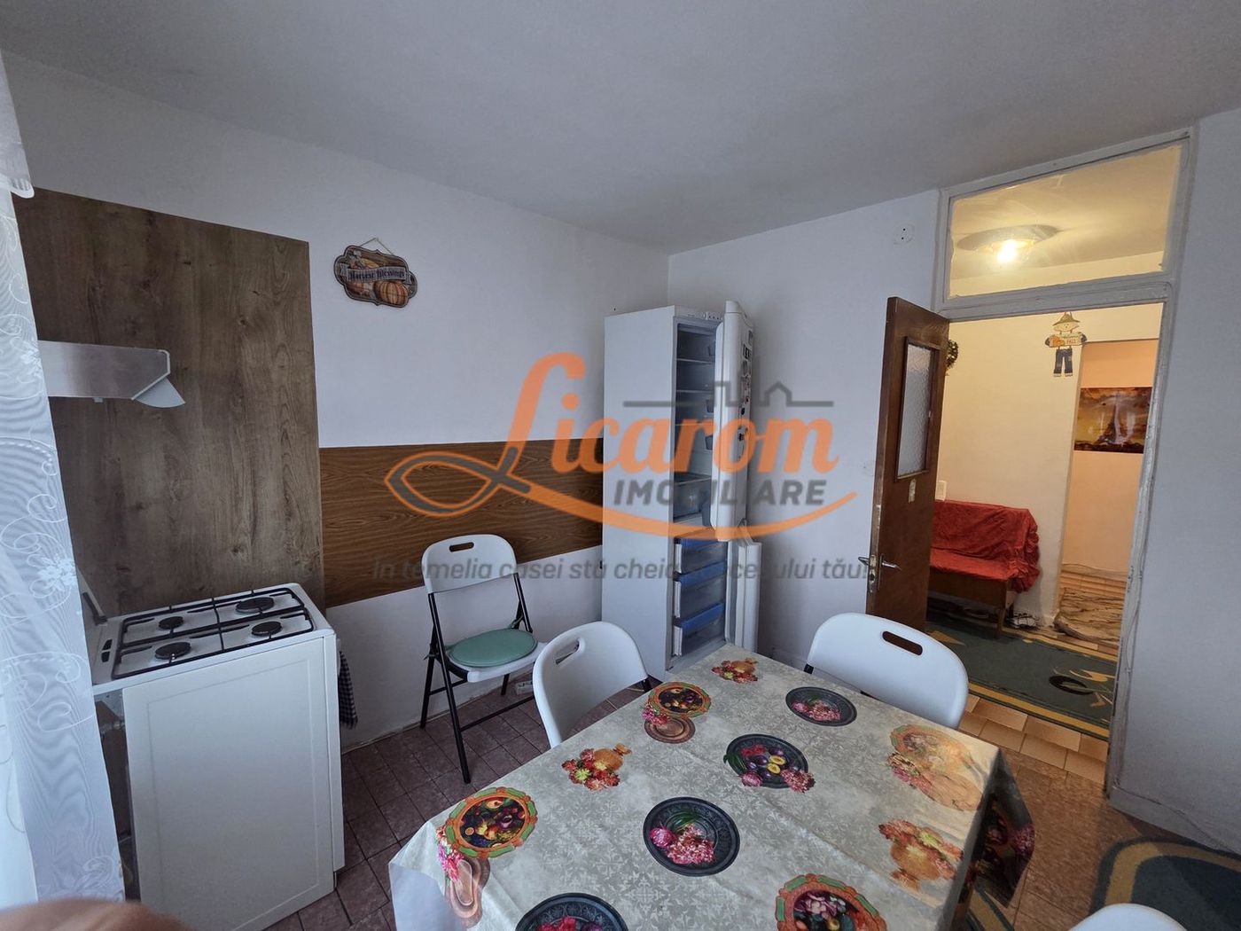 Apartament 3 camere Carpatilor aproape de Spitalul Judetean - foto 4