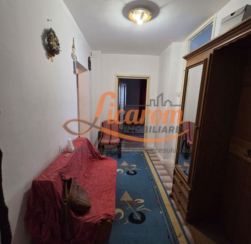 Apartament 3 camere Carpatilor aproape de Spitalul Judetean - foto 5