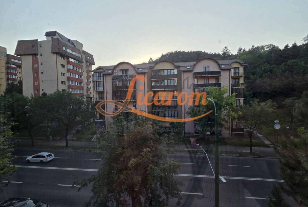 Apartament 3 camere Carpatilor aproape de Spitalul Judetean - foto 8