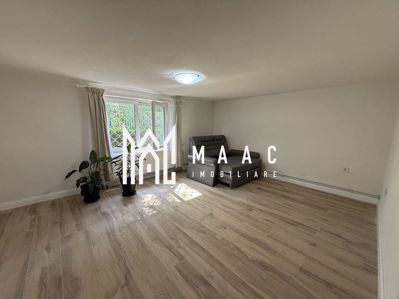 Apartament 2 camere de închiriat | Sibiu, Central | 65 mp | renovat - foto 2