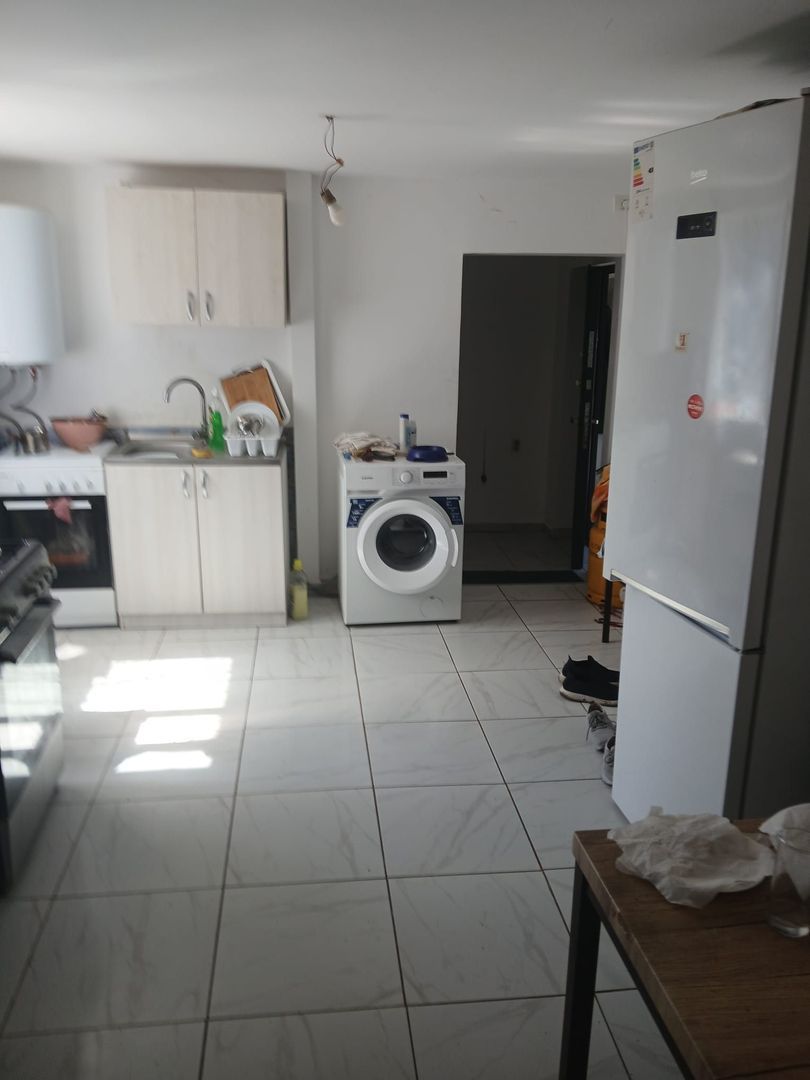 CASĂ DE VÂNZARE – AGIGEA | 250 MP TEREN ÎN PROPRIETATE - Imagine principala