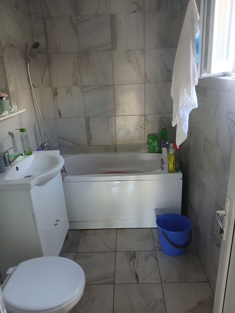 CASĂ DE VÂNZARE – AGIGEA | 250 MP TEREN ÎN PROPRIETATE - foto 5