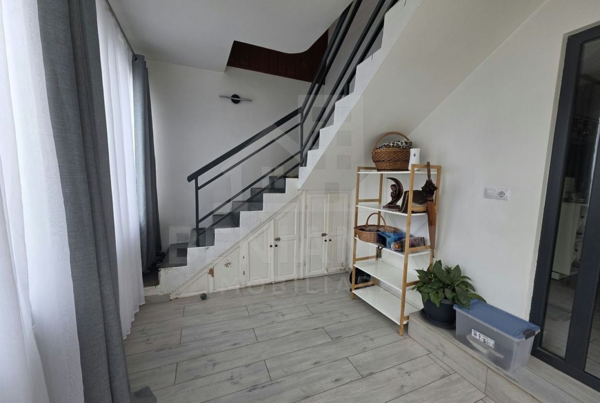 Casa de vanzare in Romanesti cu teren 1200mp mobilata utilata - foto 7