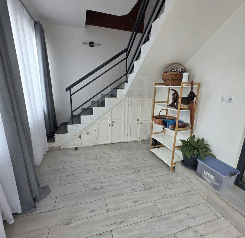Casa de vanzare in Romanesti cu teren 1200mp mobilata utilata - foto 8