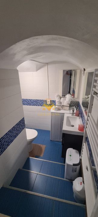 1 camera, Piata Unirii, Piata Muzeului, BCU, Meron, Marty, KFC - foto 3