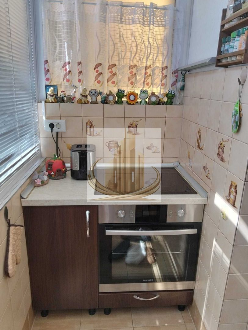 Proprietar vand apartament cu 2 camere - foto 4 Proprietar vand apartament cu 2 camere - foto 4
