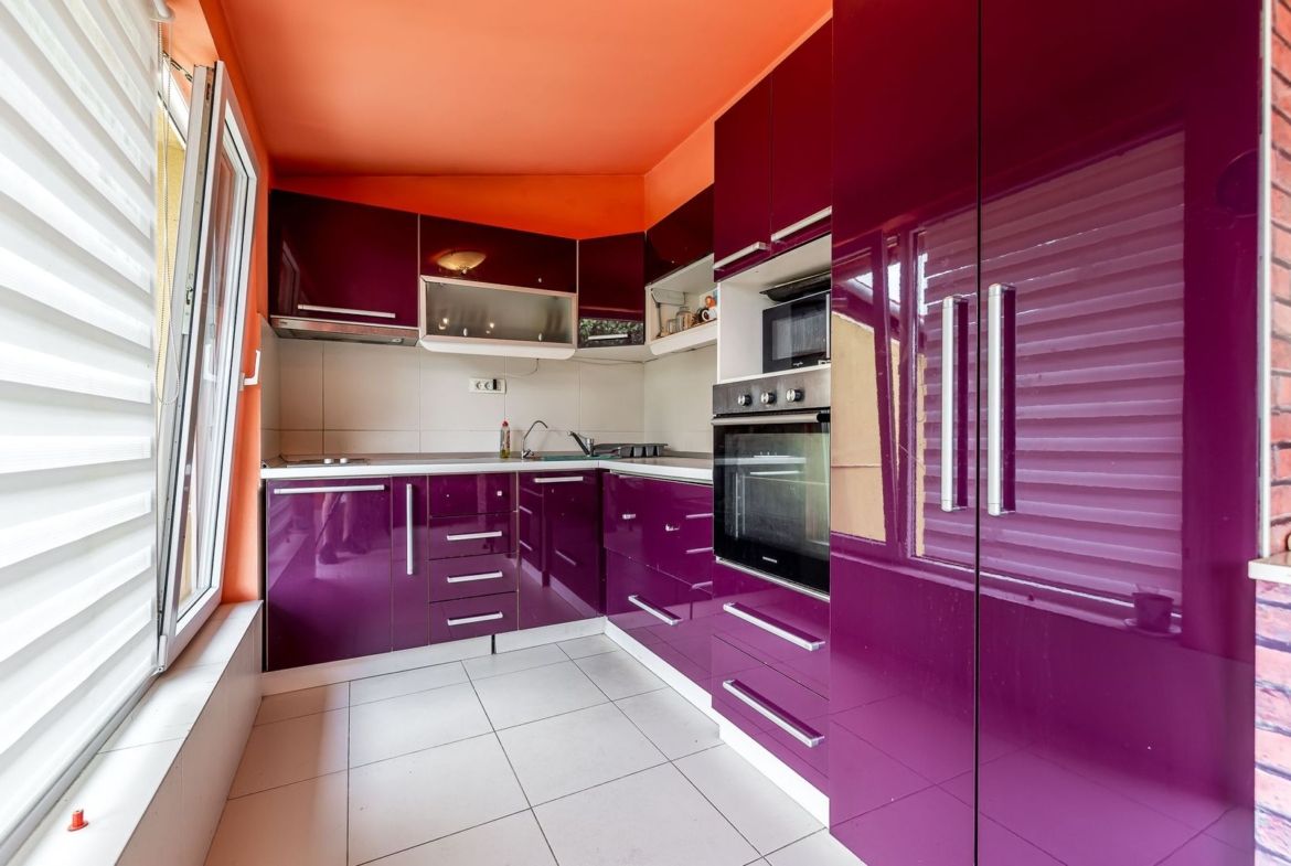 Casa Solida cu Mansarda in Zona Excelenta Parneava - foto 5