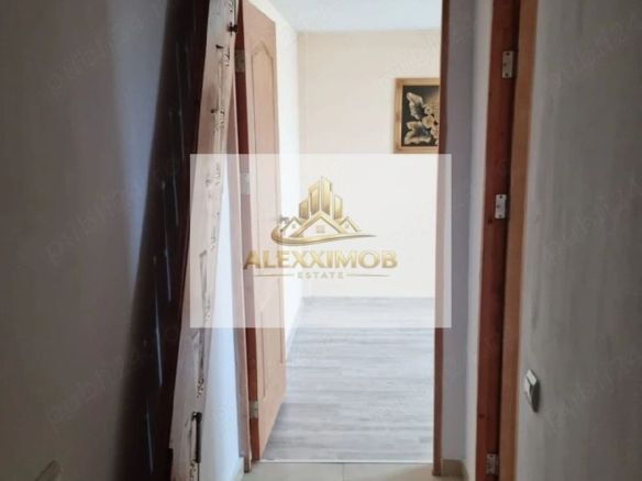 Apartament de vanzare - 34 mp - 2 Camere - Grand Arena - Imagine principala
