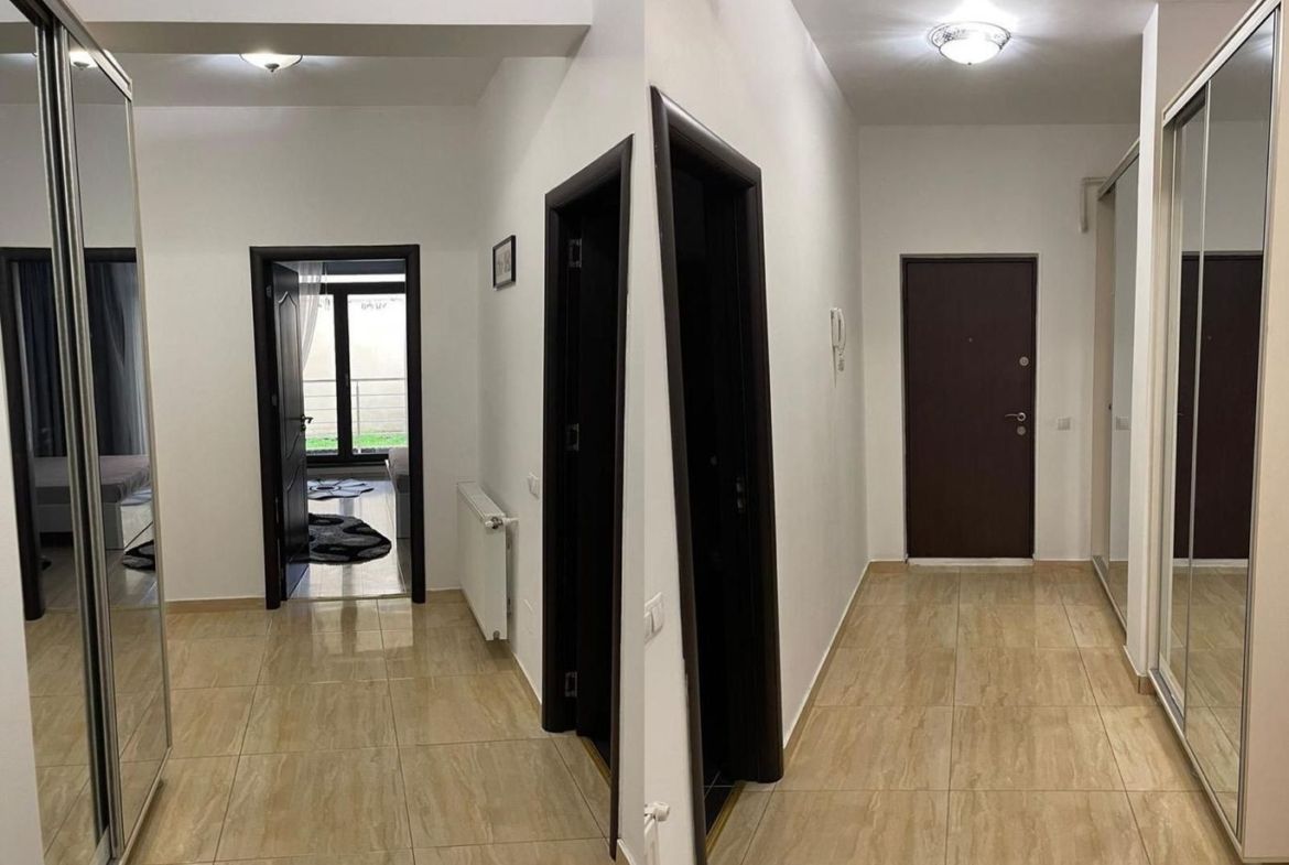 De inchiriat apartament cu 3 camere, Bucuresti, Crangasi, etaj 1, 650 E - foto 2