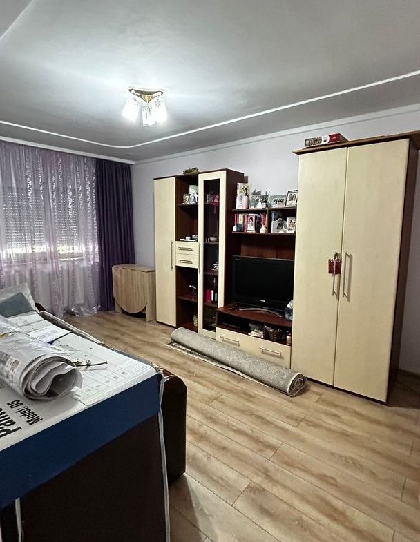 Apartament 2 camere, Micro 21 - foto 2
