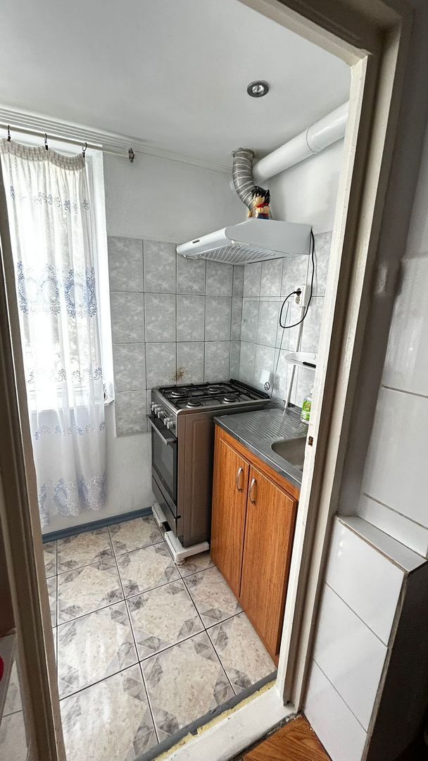 Apartament 2 camere, Micro 21 - foto 4