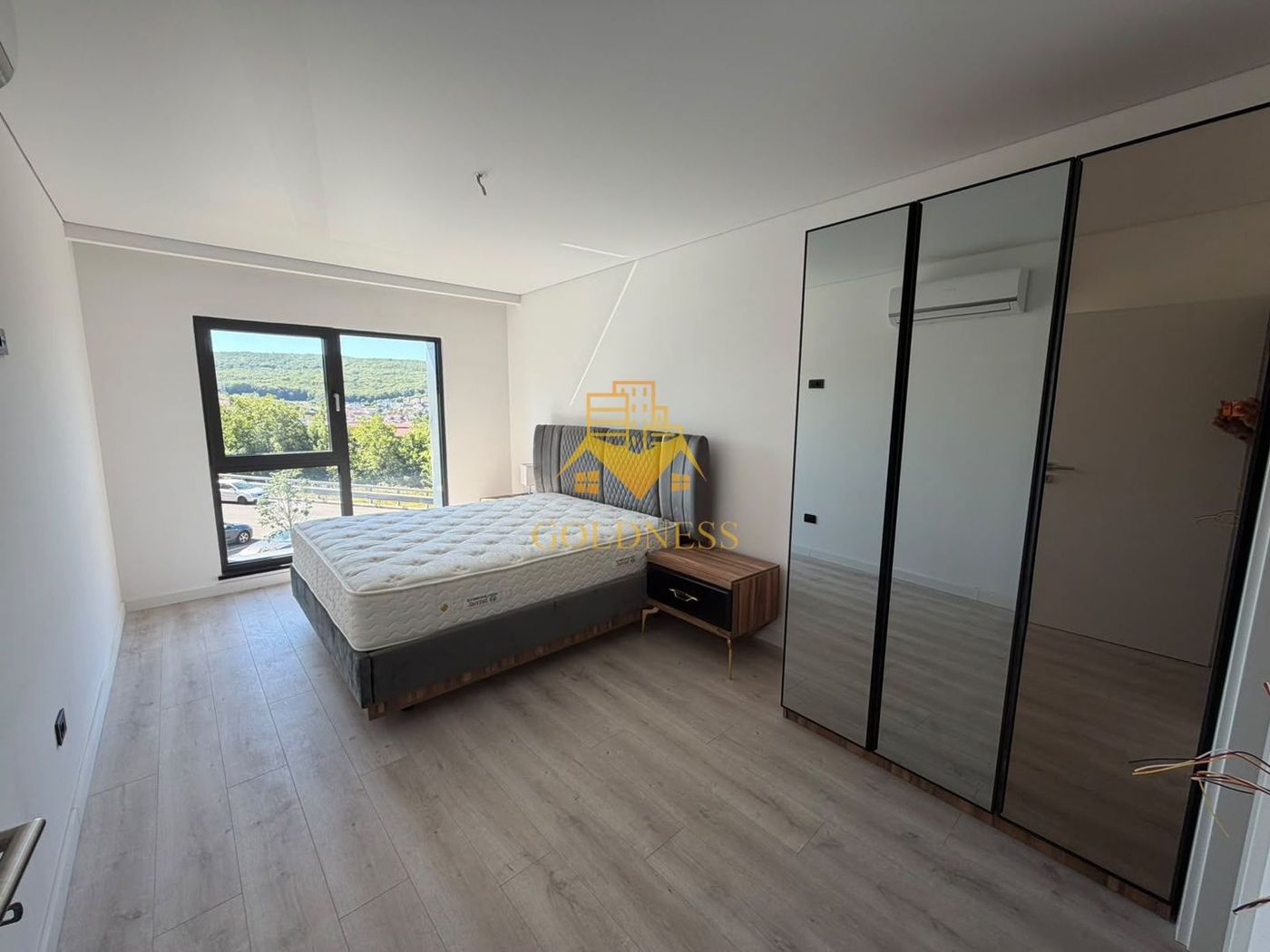 4 Camere, Parcare, Modern, Frunzisului, UMF. UTCN, Observatorului,AC - Imagine principala