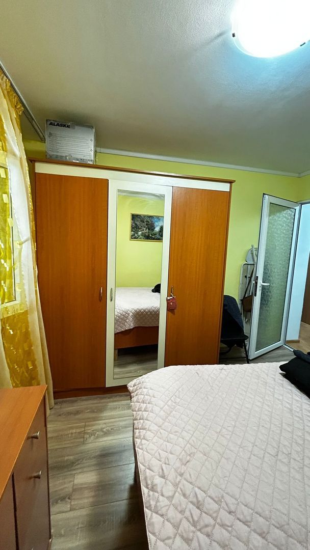 Apartament 2 camere, Micro 21 - foto 5