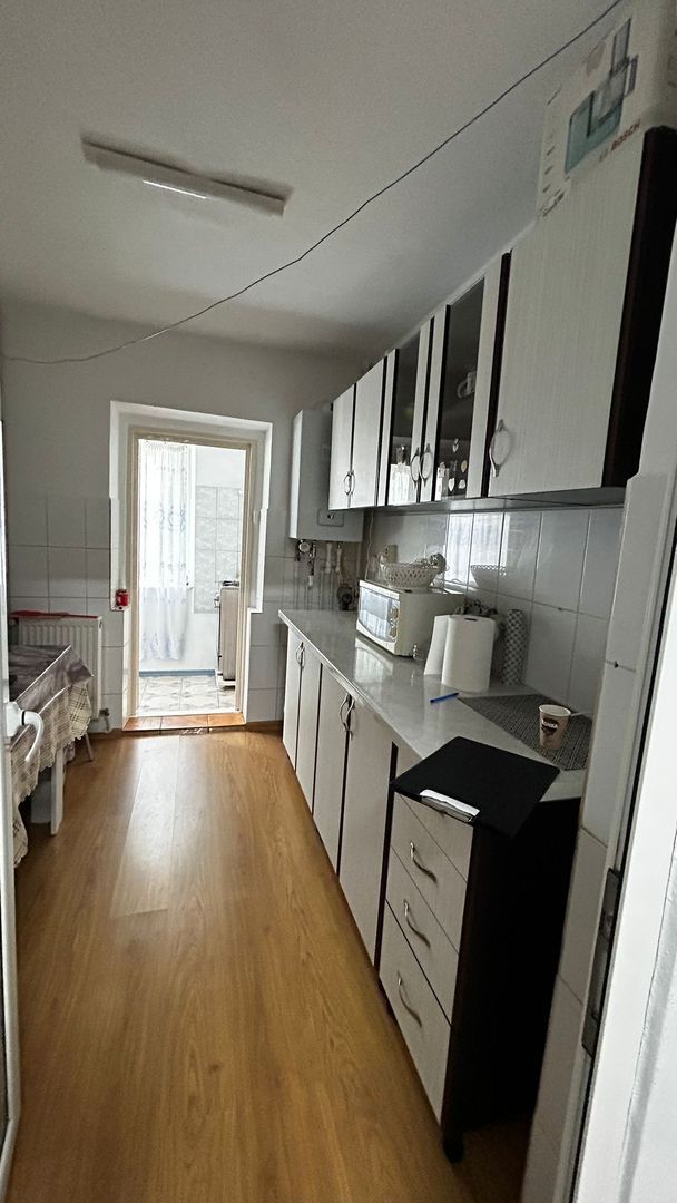 Apartament 2 camere, Micro 21 - foto 7
