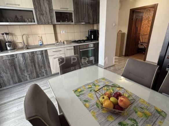 Apartament Decomandat cu 3 Camere, Complet Mobilat si Utilat- 70mp - Imagine principala