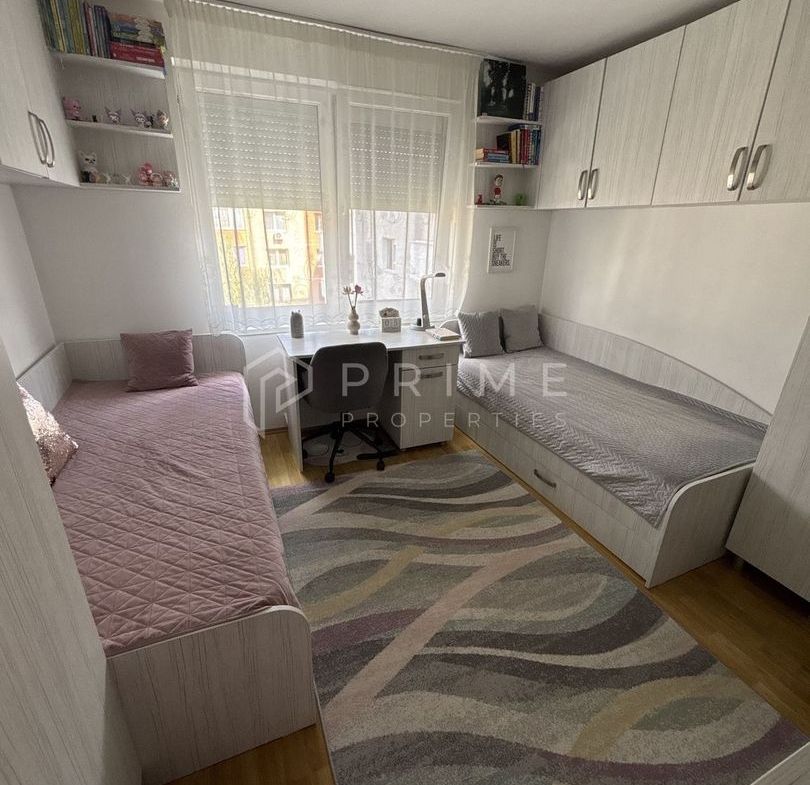 Apartament Decomandat cu 3 Camere, Complet Mobilat si Utilat- 70mp - foto 6