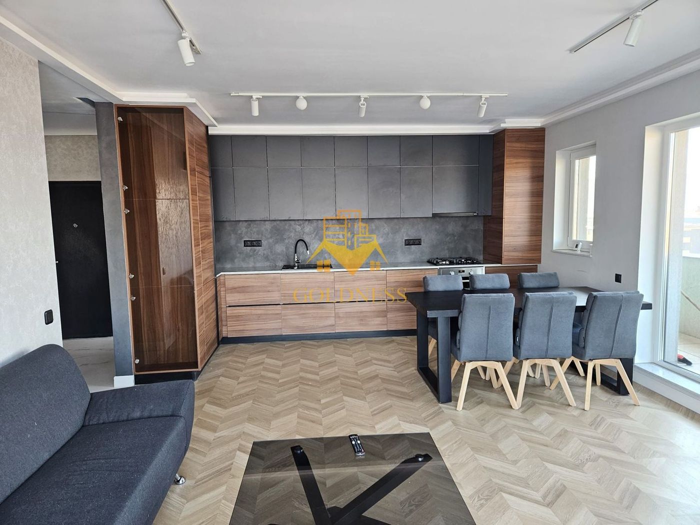 Penthouse, 3 camere, 2 bai, terasa 160mp, Floresti Zona Cart. Terra - Imagine principala