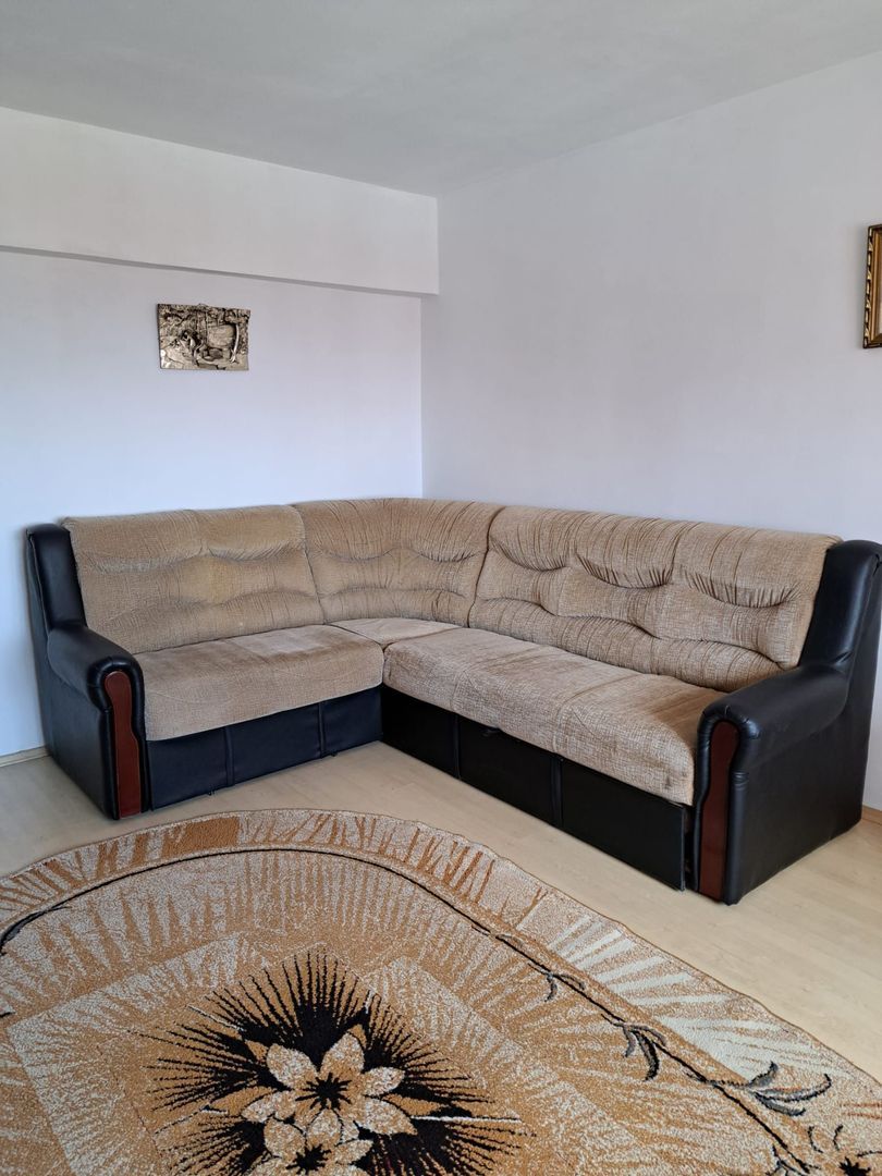 De inchiriat apartament cu o camera, Gara, etaj 4, 300 euro - Imagine principala