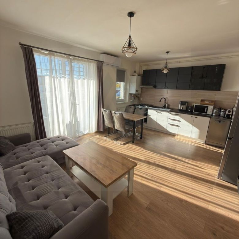 Apartament utilat 3 camere etaj 1 balcon 10 mp si parcare in Terezian - Imagine principala