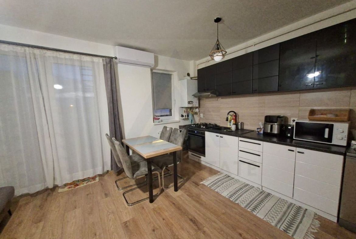 Apartament utilat 3 camere etaj 1 balcon 10 mp si parcare in Terezian - foto 5