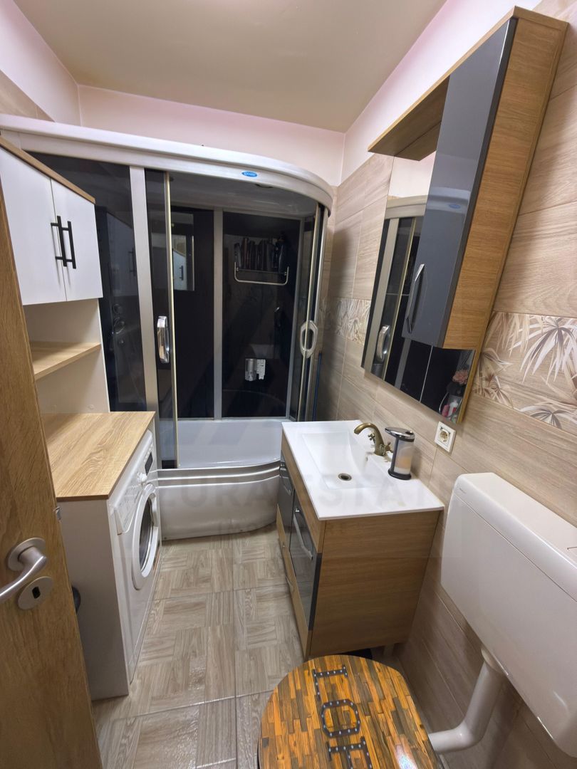 Apartament utilat 3 camere etaj 1 balcon 10 mp si parcare in Terezian - foto 6