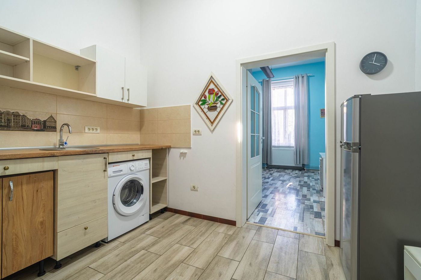 Apartament cu 1 cameră – Central, Arad | Renovat, mobilat și utilat - foto 3