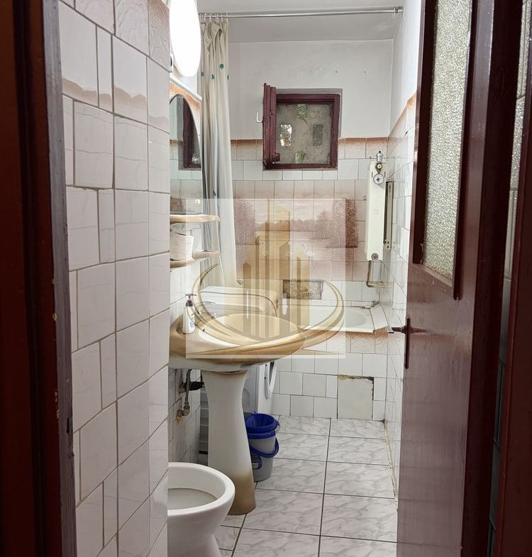 Apartament de inchiriat 2 CAMERE, Garaj zona Cetatii - foto 6