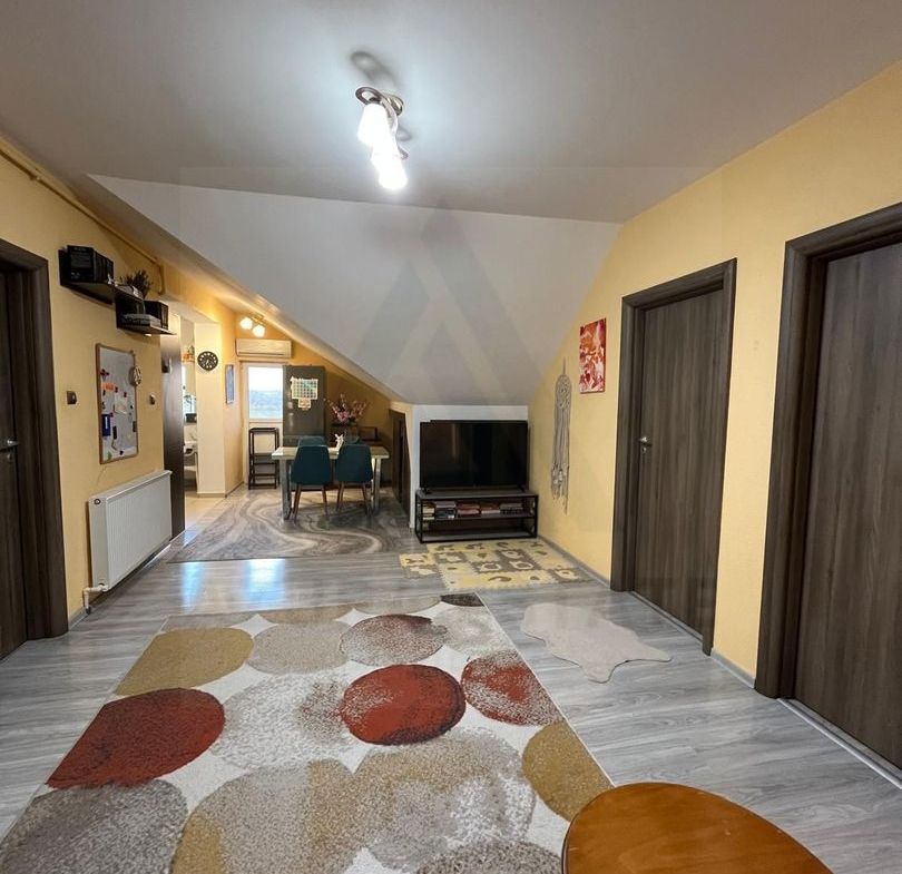 Apartament 3 camere 2 balcoane bucatarie inchisa in zona Strand II - foto 6