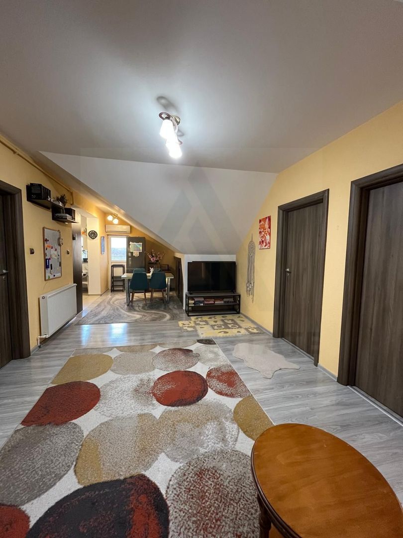 Apartament 3 camere 2 balcoane bucatarie inchisa in zona Strand II - foto 6