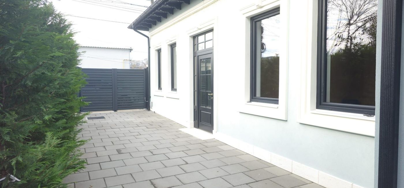 Casa moderna renovata de inchiriat - Strada Traian, Galati - Imagine principala