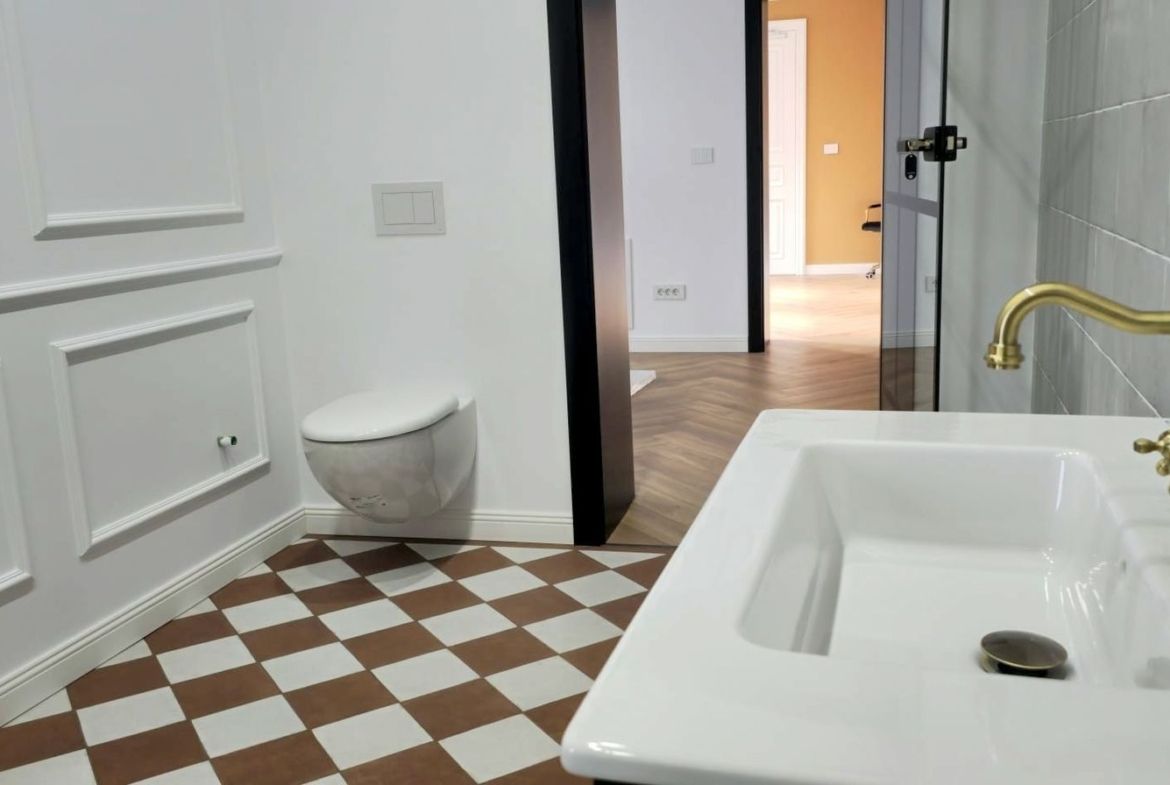 Casa moderna renovata de inchiriat - Strada Traian, Galati - foto 3