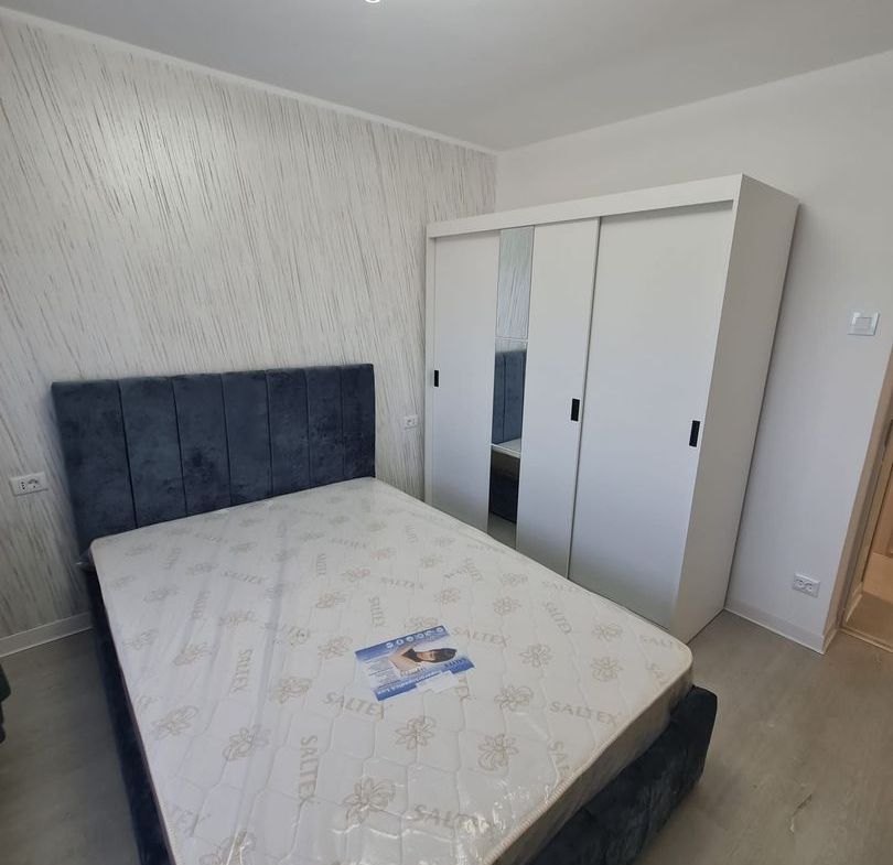 De vanzare apartament apartament cu 2 camere,  Micro 16, etaj 4, 72.000 E - foto 4