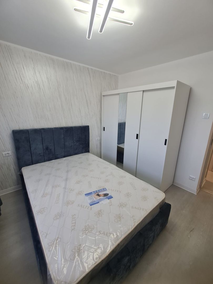 De vanzare apartament apartament cu 2 camere,  Micro 16, etaj 4, 72.000 E - foto 4